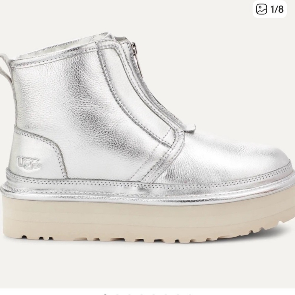 UGG Nuemel Silver platform shearling snow boots